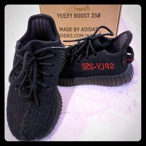 Toddler Yeezy 350 Boost size 7
